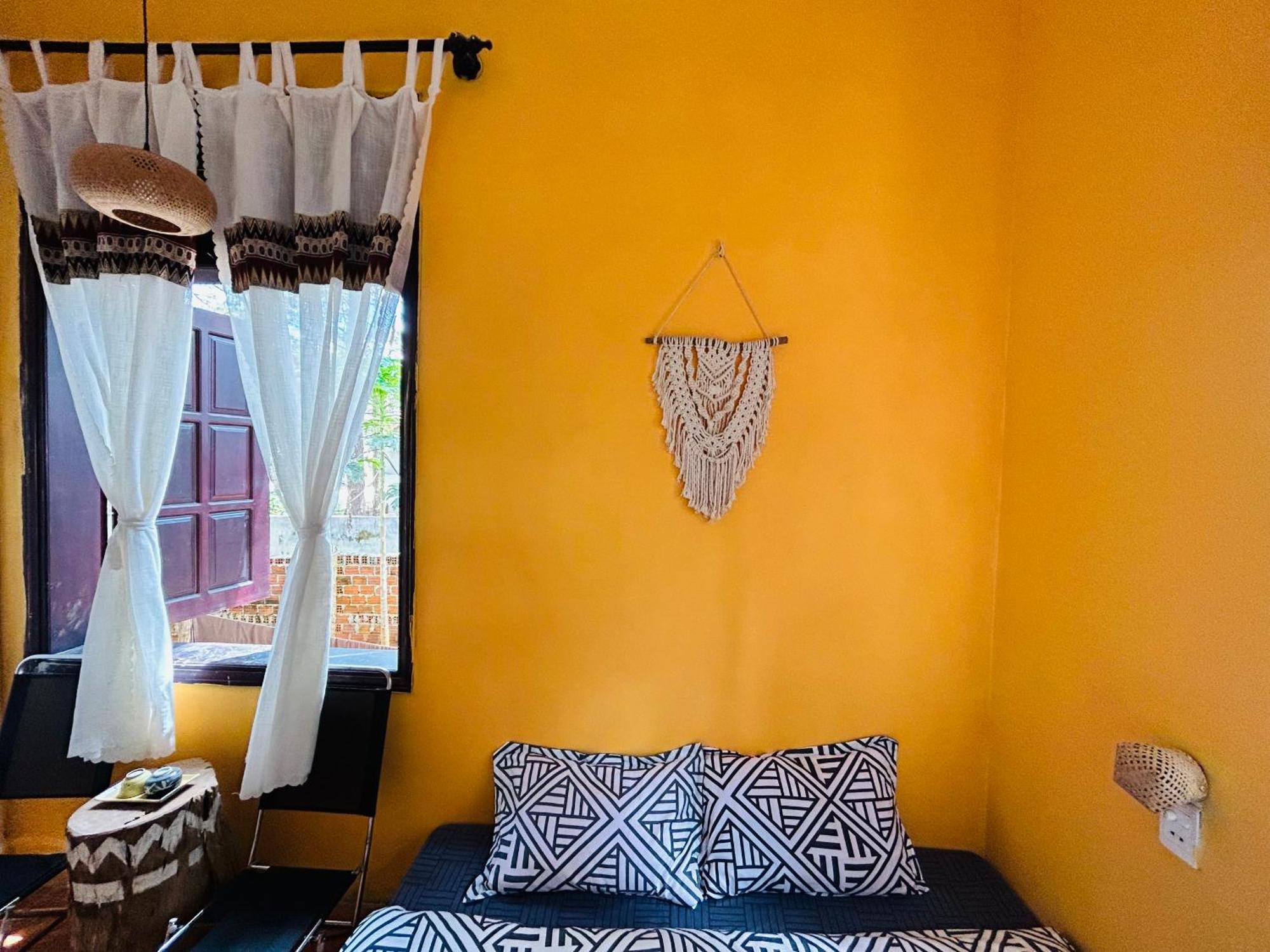 Chino Homestay Mang Den - Villa Tai Mang Den Kon Tum Exteriör bild