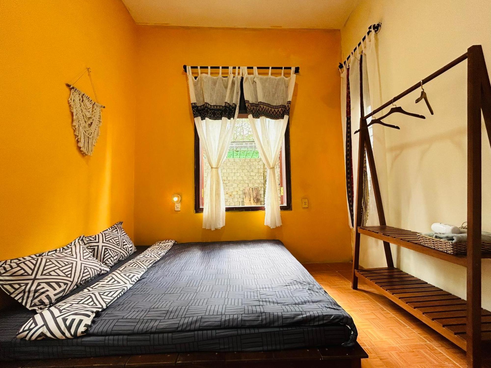 Chino Homestay Mang Den - Villa Tai Mang Den Kon Tum Exteriör bild