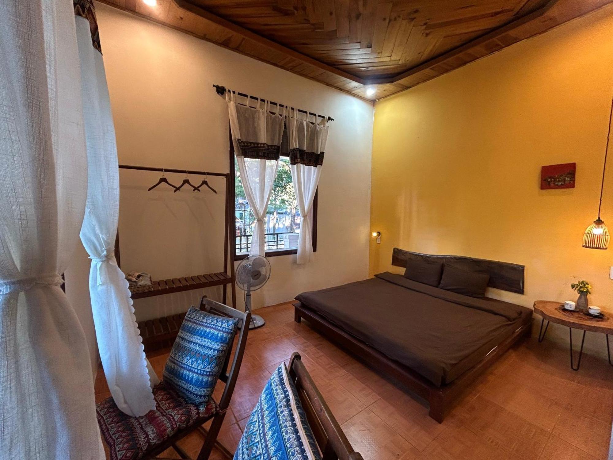 Chino Homestay Mang Den - Villa Tai Mang Den Kon Tum Exteriör bild