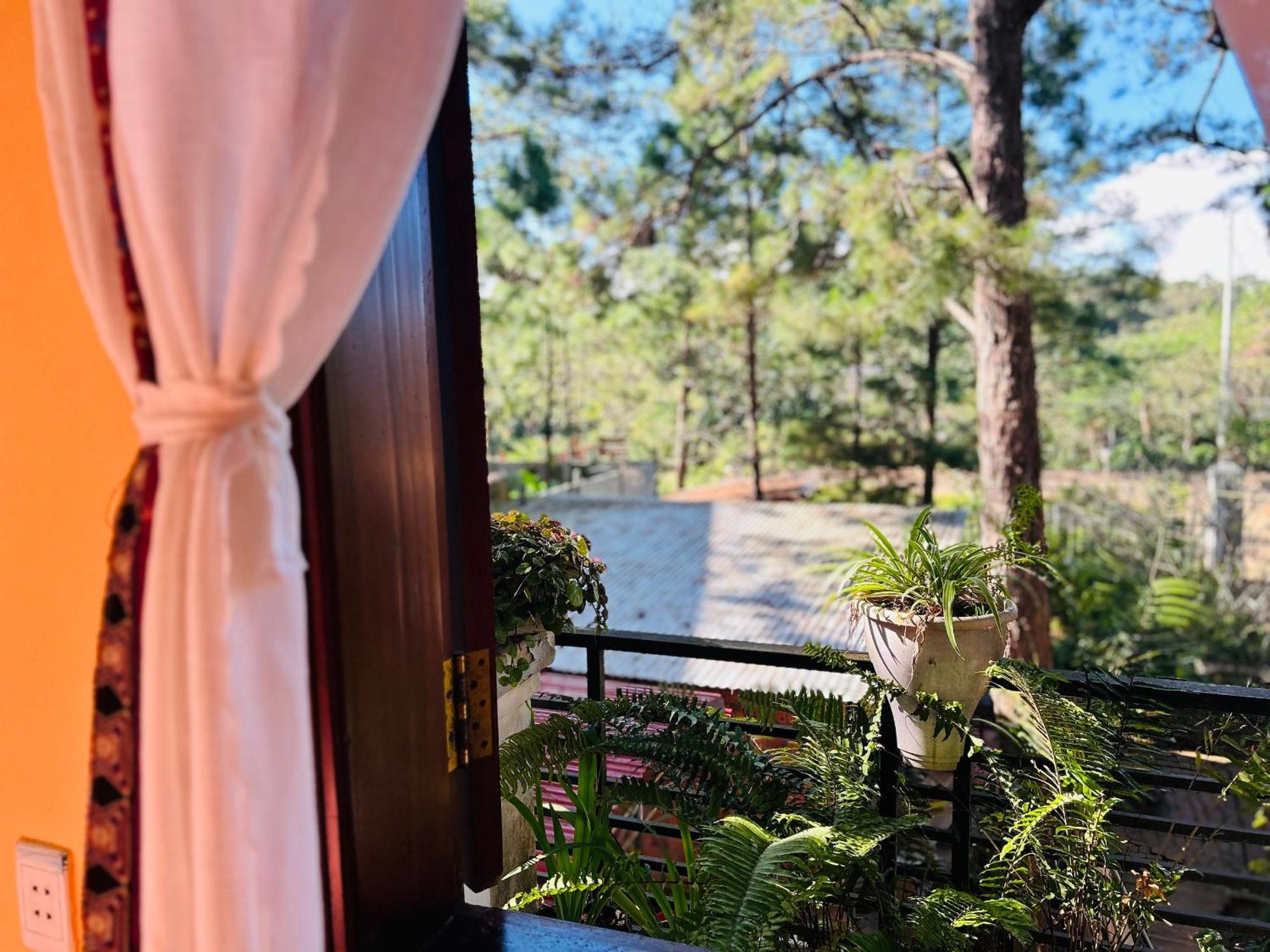 Chino Homestay Mang Den - Villa Tai Mang Den Kon Tum Exteriör bild