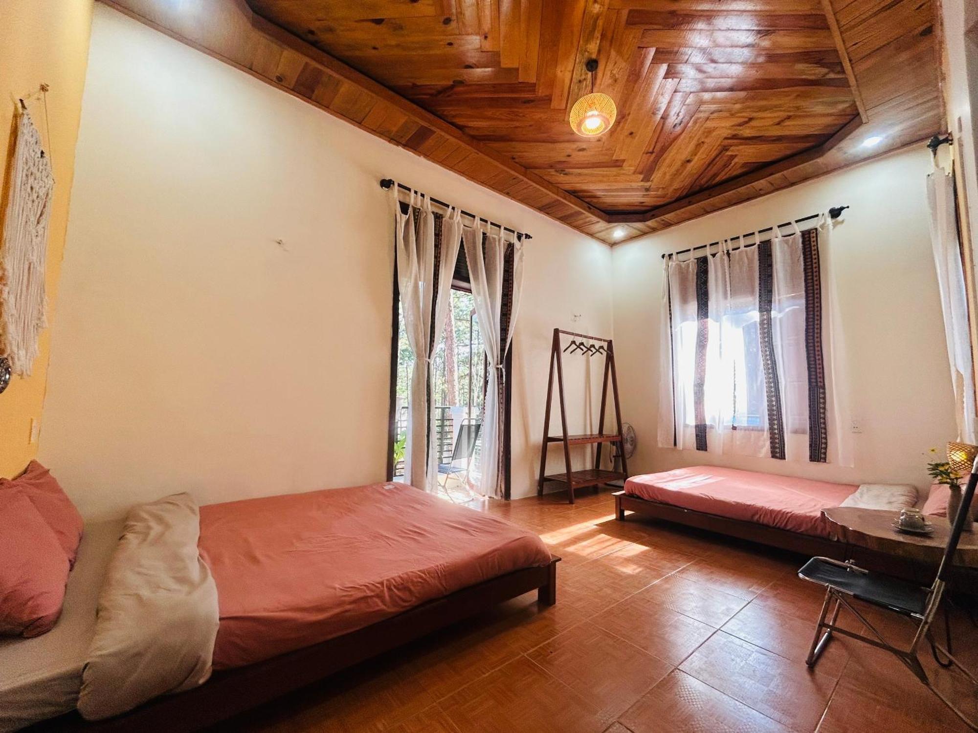 Chino Homestay Mang Den - Villa Tai Mang Den Kon Tum Exteriör bild