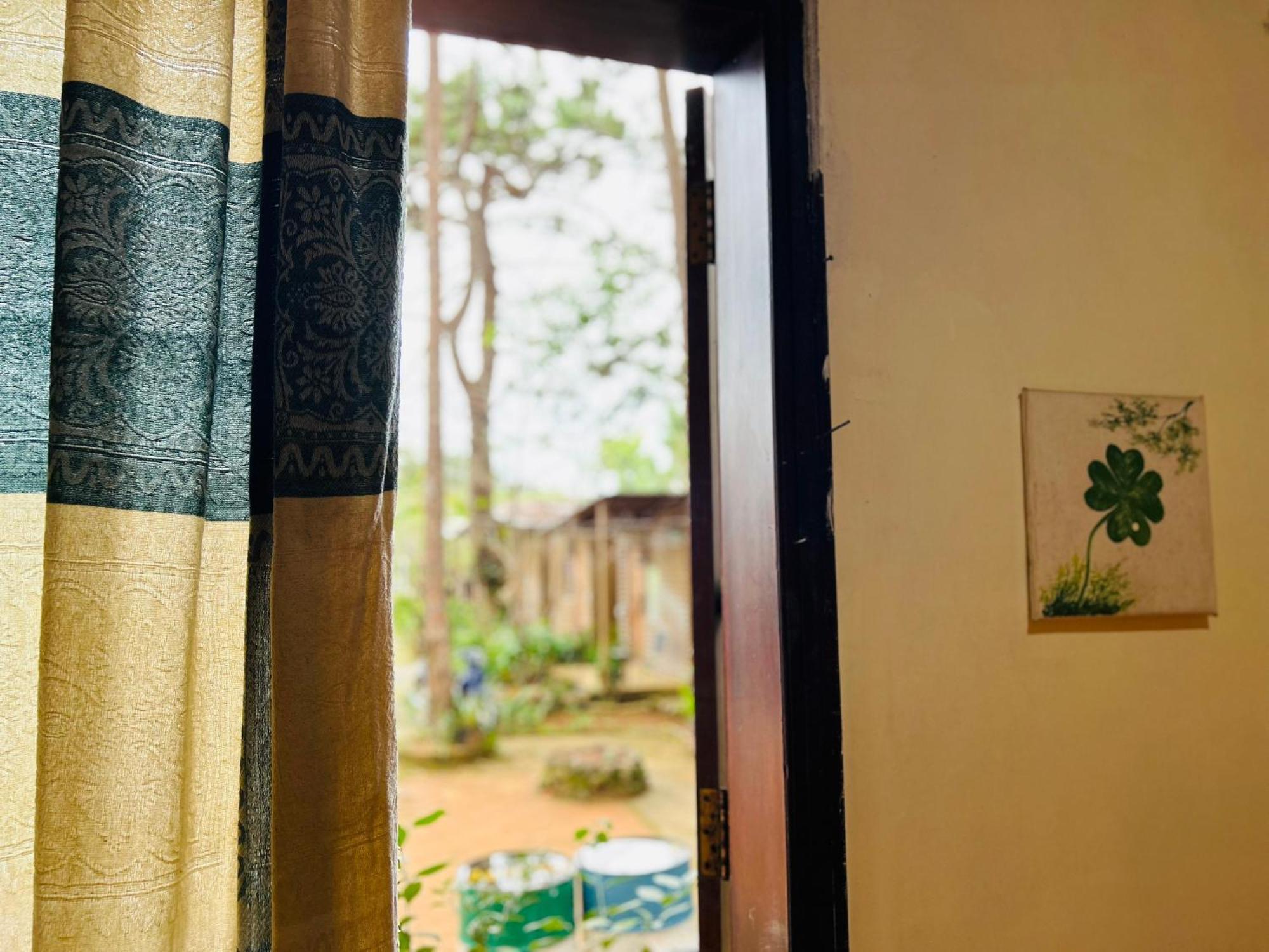 Chino Homestay Mang Den - Villa Tai Mang Den Kon Tum Exteriör bild