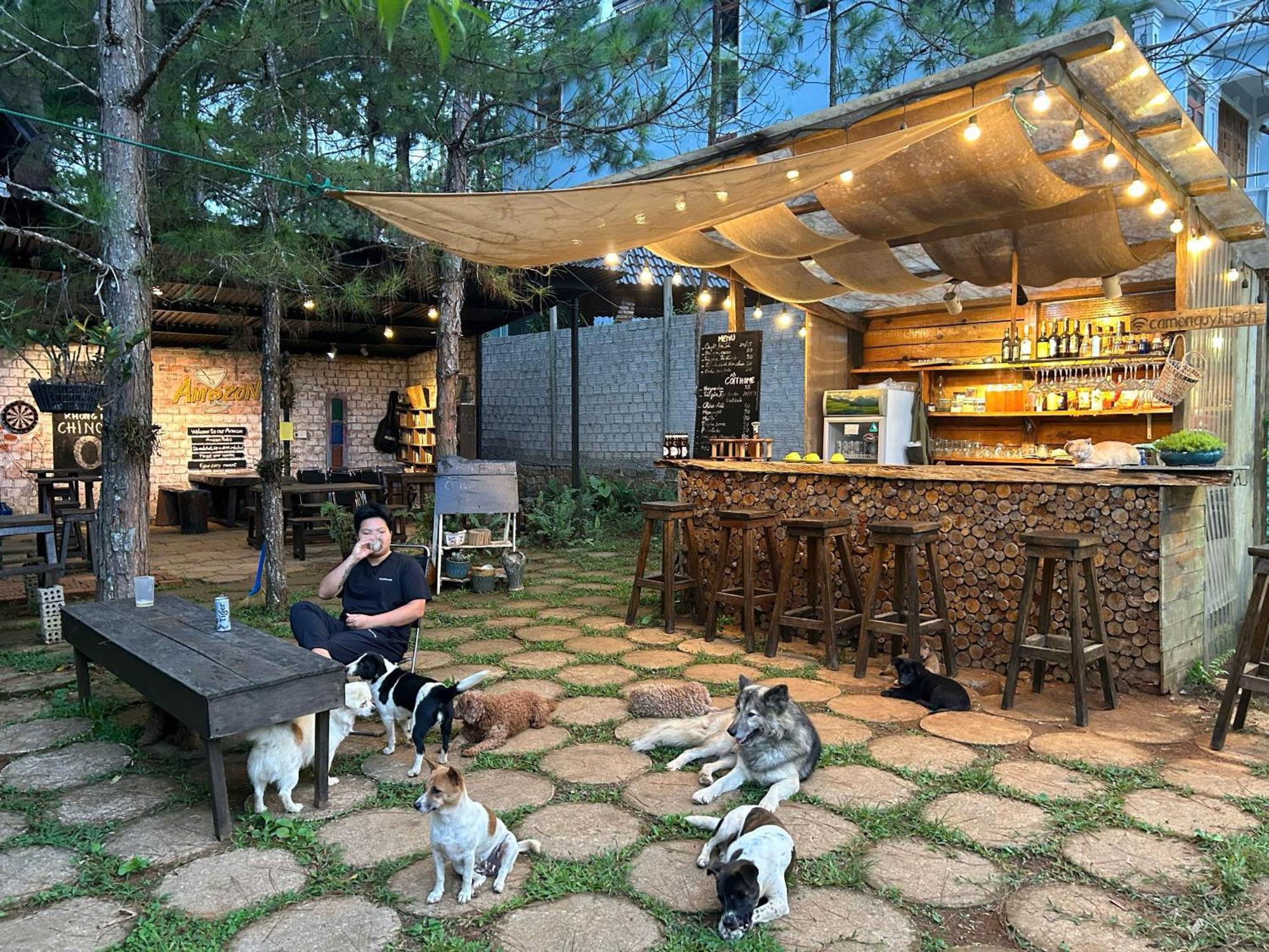 Chino Homestay Mang Den - Villa Tai Mang Den Kon Tum Exteriör bild